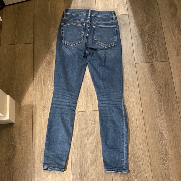 Gap True Skinny High Rise Jeans - Picture 4 of 6